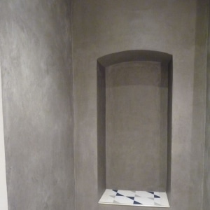 Françoise Lacombe-Bonnet, béton ciré, salle d’eau, minéral