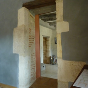 Françoise Lacombe-Bonnet, enduit à la chaux, badigeon, rénovation, relooking, pierre blanche, gris, bleu